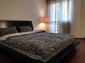 Spacious and comfy ski-in apartment w/balconies